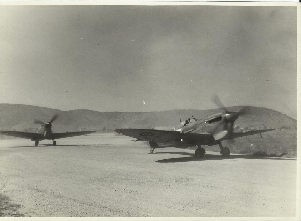 john wall%2c 32 sqn Spitfire IXs arrive%2c Araxos greece 1944 8